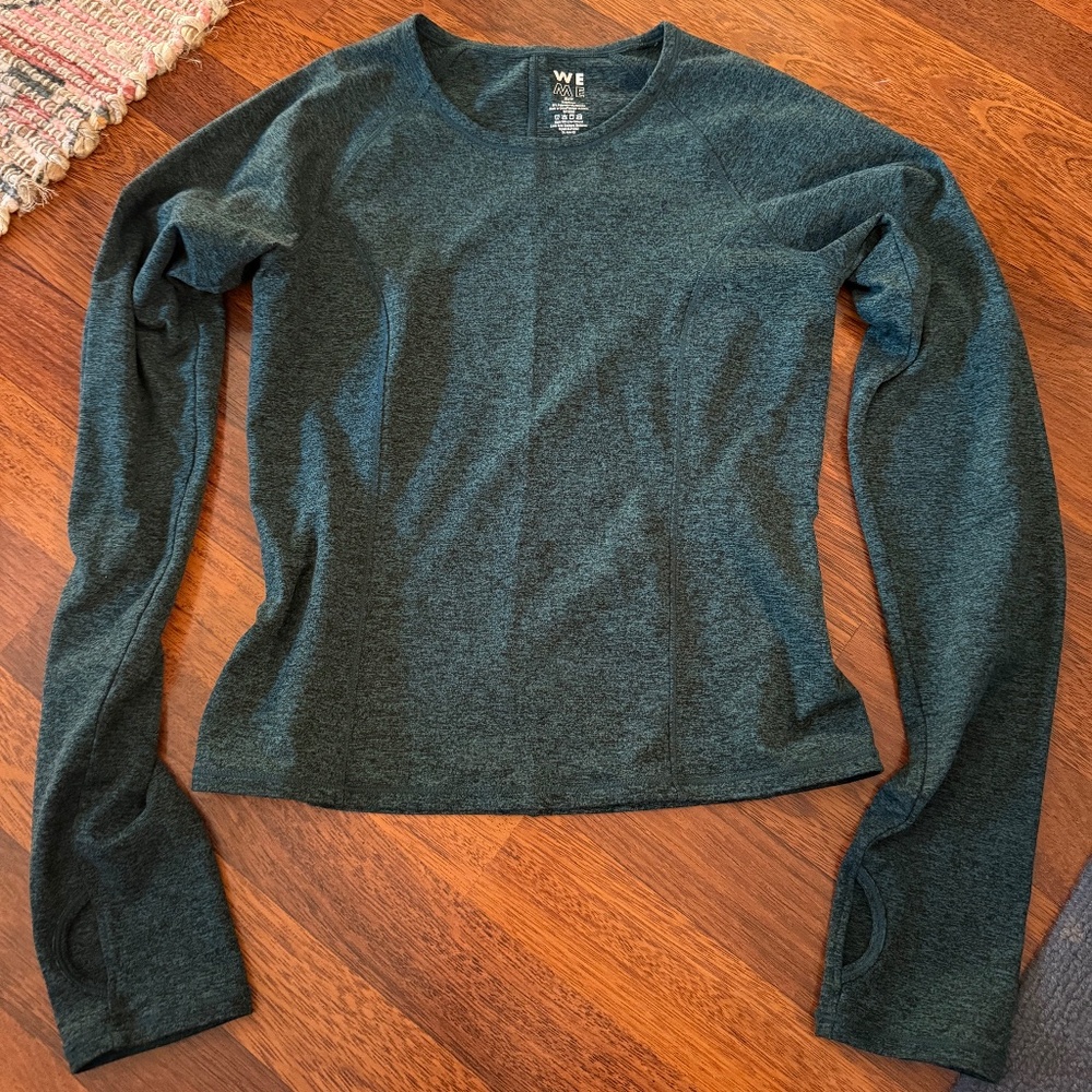 We Over Me Long Sleeve Athletic Shirt Dark Green Size Small